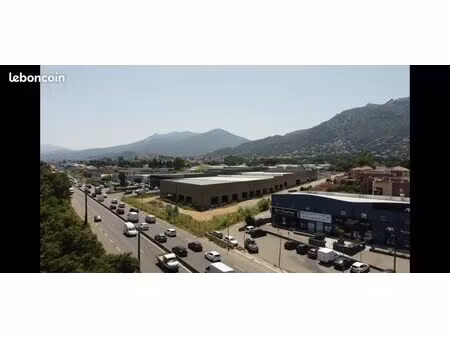 superbe local commercial biguglia