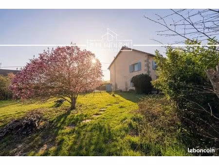 maison 6 pièces 185 m²