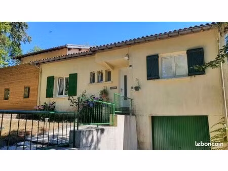 maison plus logement indépendant  avec potentiel locatif