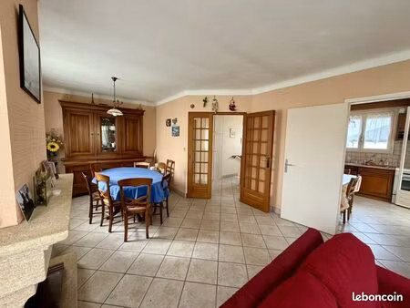 maison 4 pièces 85 m²