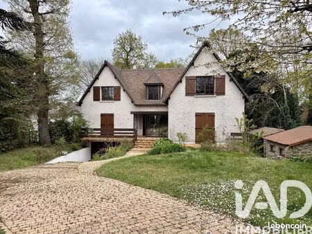 maison 6 pièces 174 m²