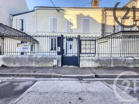 immeuble 193 m² sainte savine