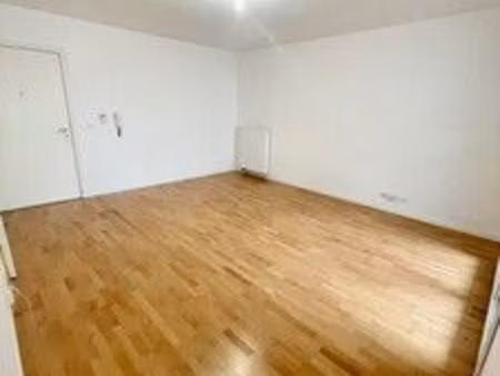 appartement 1 pièce 33 m²