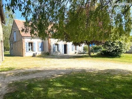 longère 5 pièces 146 m²