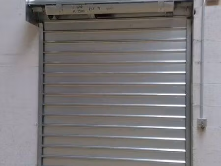 entrepôt 100 m² bievres