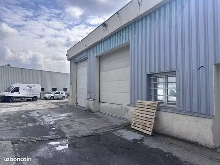 bureaux  entrepôt 180 m² bondoufle