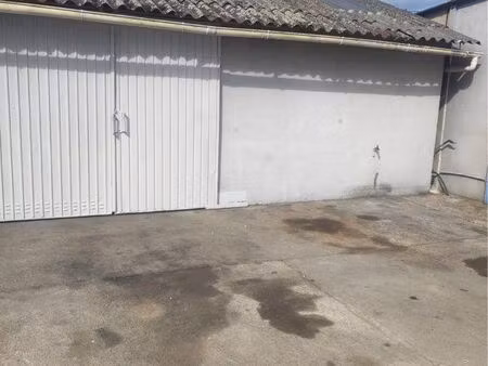 locations garage à joigny