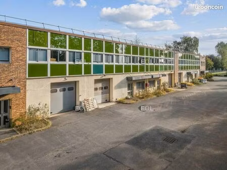 local d'activité 351 m²