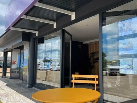 murs commerciaux clé en main