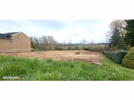 terrain 1668 m² saint-marcel