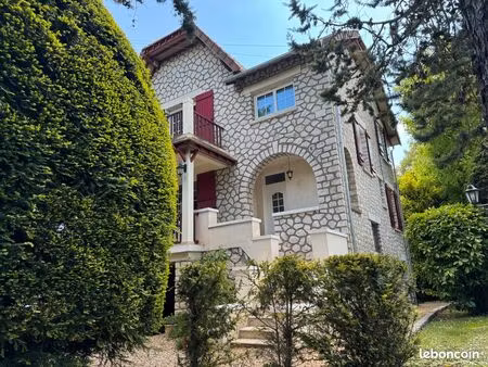 maison bourgeoise 1930 avec piscine