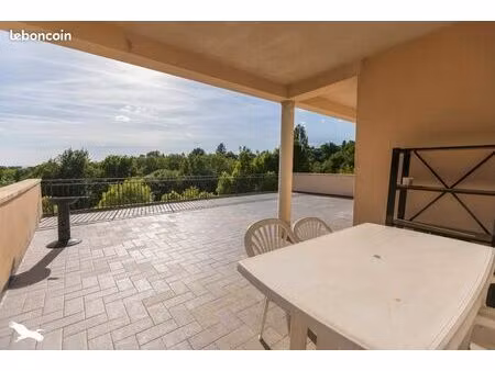 maison familiale 145m2 avec terrasse