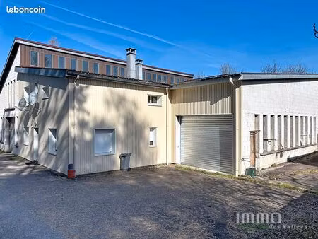 immeuble 4 pièces 200 m²