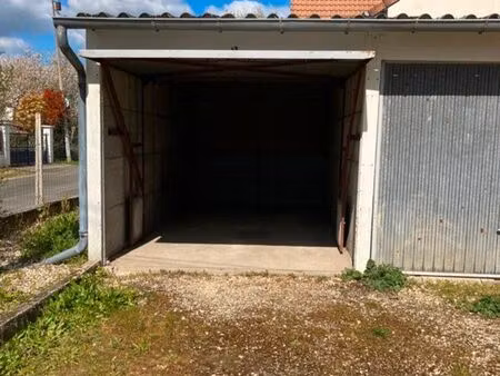 garage à louer