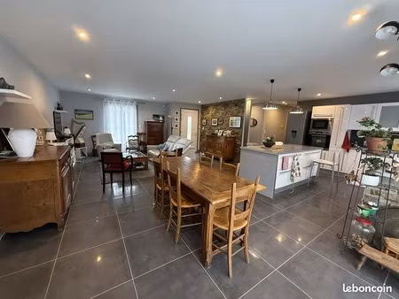 maison 5 pièces 114 m²