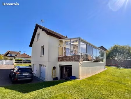 maison 7 pièces 170 m²