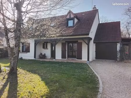 maison familiale avec accès direct à la forêt – saint-florent-sur-cher