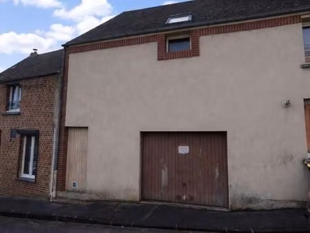 garage/box 32 m² vervins