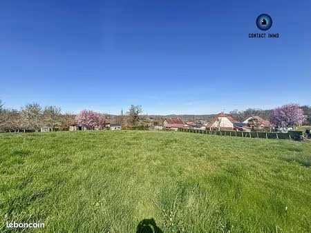 terrain 2160 m² larche