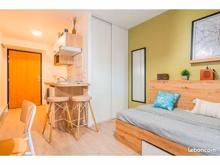 studio 19 m² en résidence étudiante – saint-ouen (ligne 13/14)