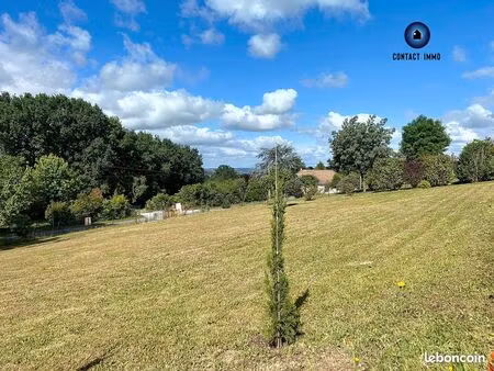 terrain 1003 m² ussac