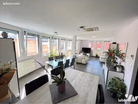 appartement (déjà en location) 140m2 entièrement rénové