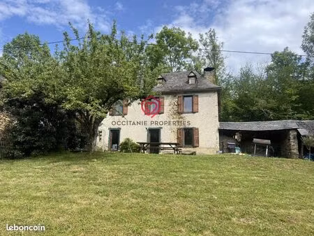 propriété 5 pièces 125 m²