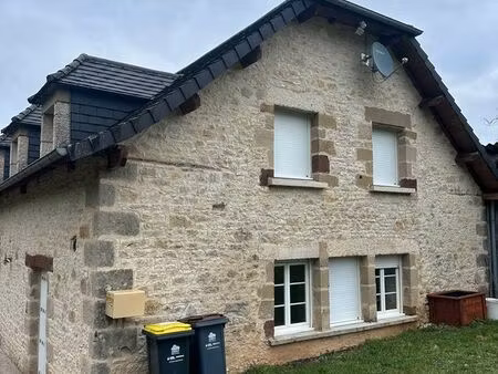 appartement t4 - 120 m2 à la campagne à côté de lafeuillade