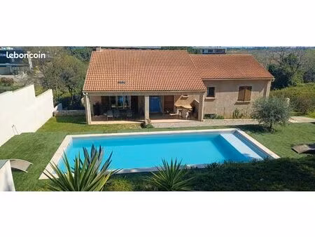 villa 126m² + t2+ studio