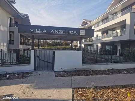 garage fermé en sous sol sécurisé - proche bus pour genève