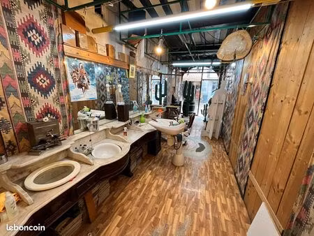 local commercial 29 m² besancon