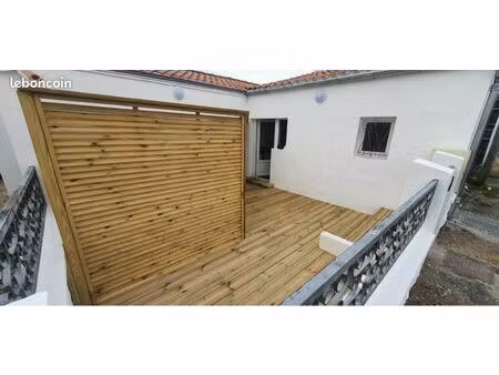 location maisonnette individuelle la rochelle