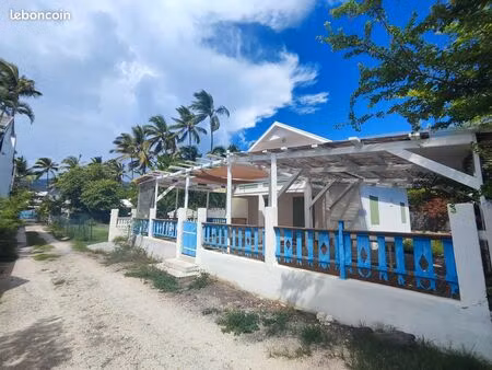 location non meublée à la saline les bains accès plage