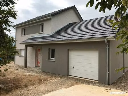 pavillon 5 pièces 98 m²