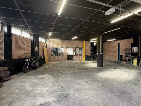 local d'activite 323 m² brive-la-gaillarde