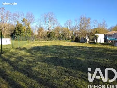 terrain 724 m² saint-cyr-du-doret