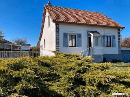 maison individuelle avec beau terrain dans impasse