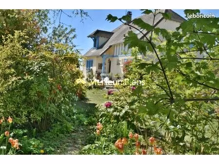 maison 6 pièces 170 m²