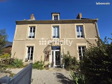 maison 7 pièces 186 m²