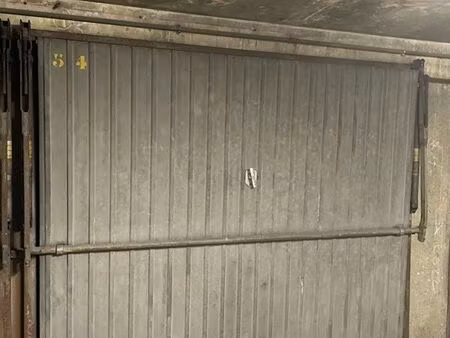 box dans résidence sécurisée