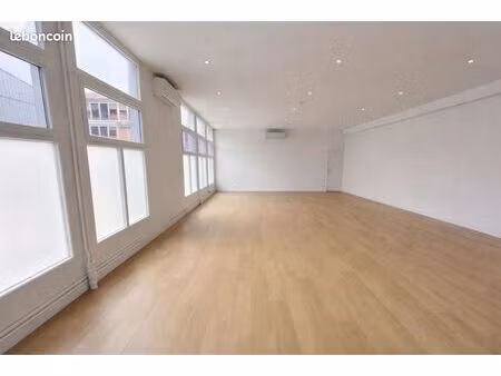 local commercial 150 m² pantin