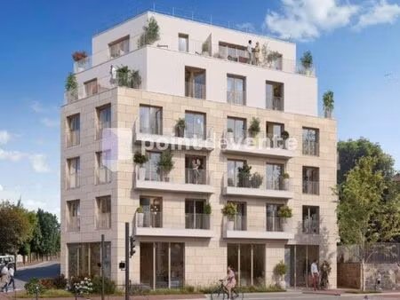 local commercial 73 m²