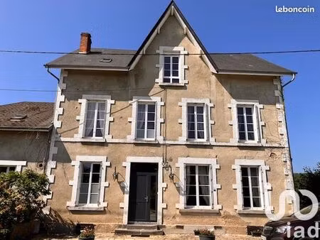 maison 9 pièces 250 m²