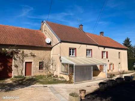maison de caractère 179 m² – dépendances  grange  verger  caves voûtées
