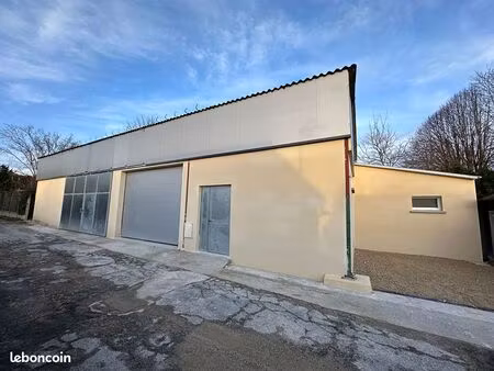 bureaux  entrepôt 107 m² troyes