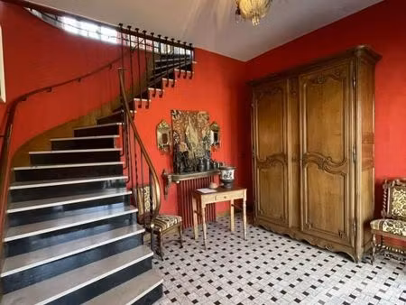 maison 8 pièces 245 m²