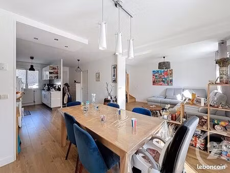 maison 5 pièces 102 m²