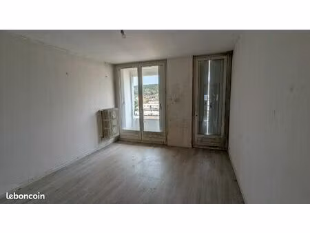 t5 113m² à rafraichir – prix réduit – opportunité à saisir