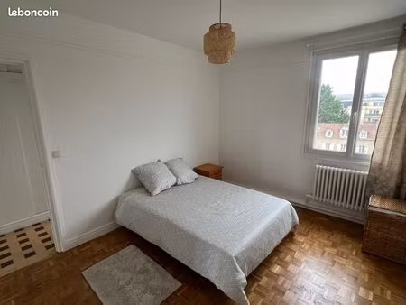 appartement t3 - 75 m2 - centre ville - bord de seine