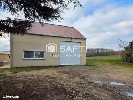 immeuble 110 m² anet